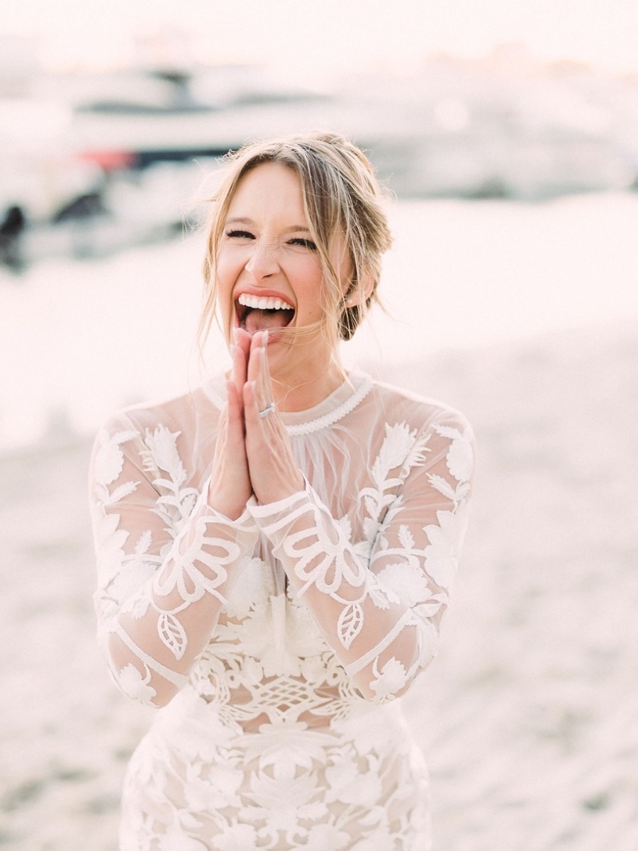 7 Ways to Get Your Teeth Looking Spectacular for Your Wedding