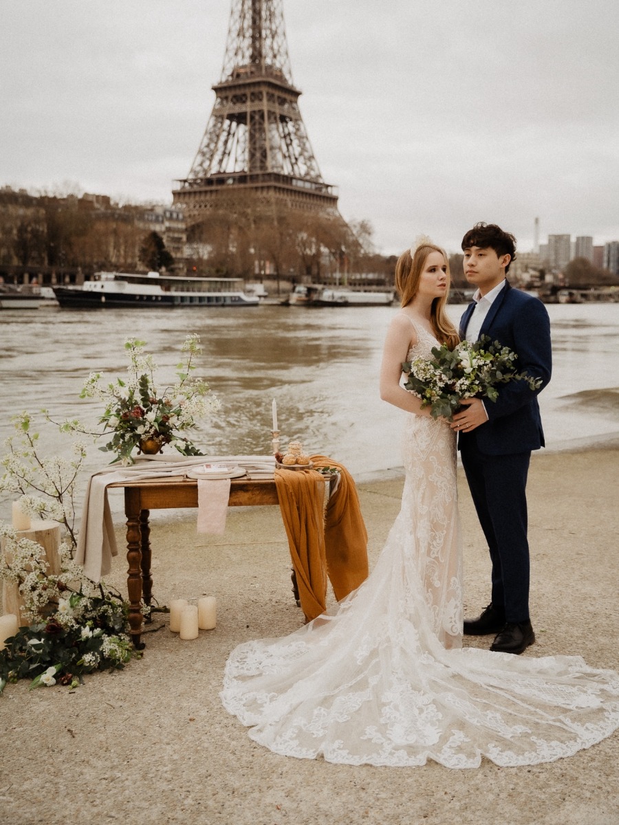 Lovely Elopement In Front of the Seine River in France
