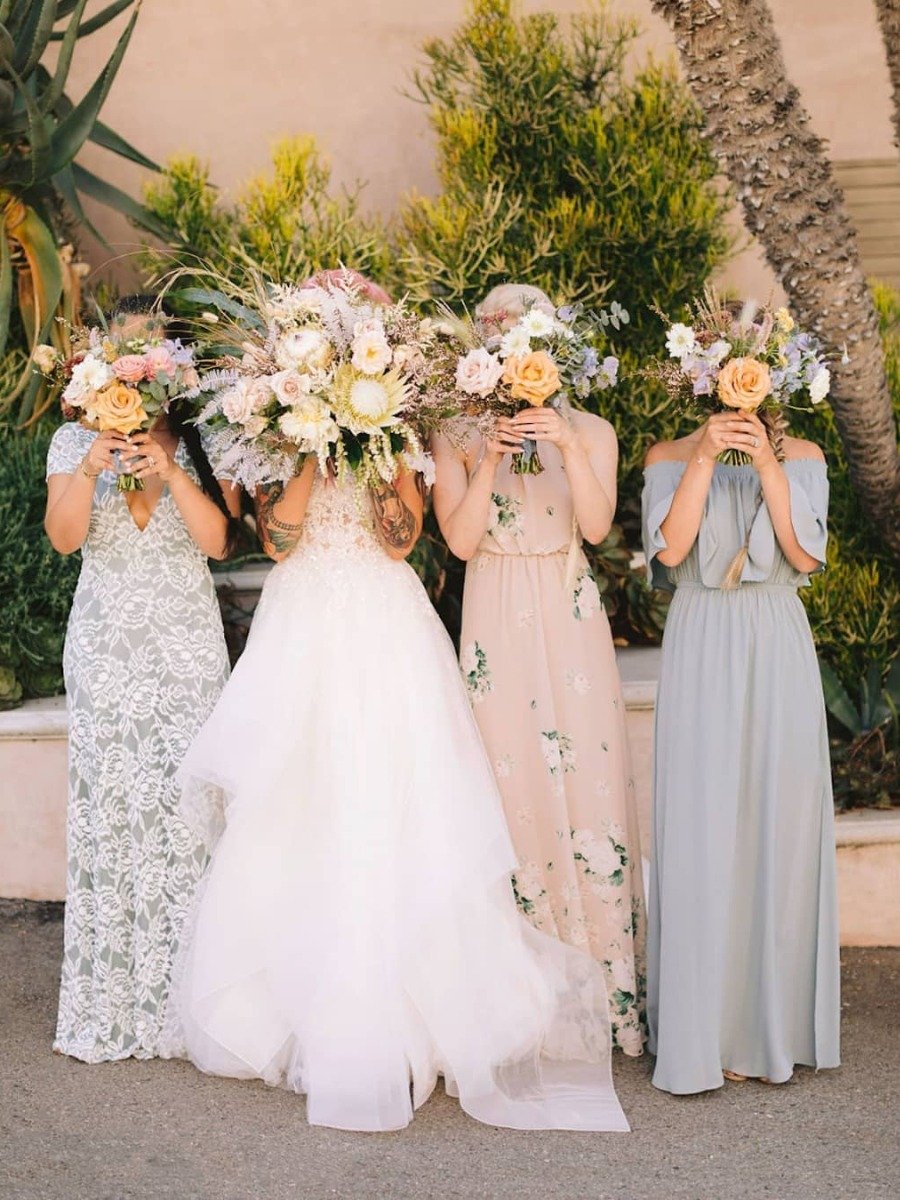 19 Bride Party Photos You Can’t Miss Out on for Your Wedding Day